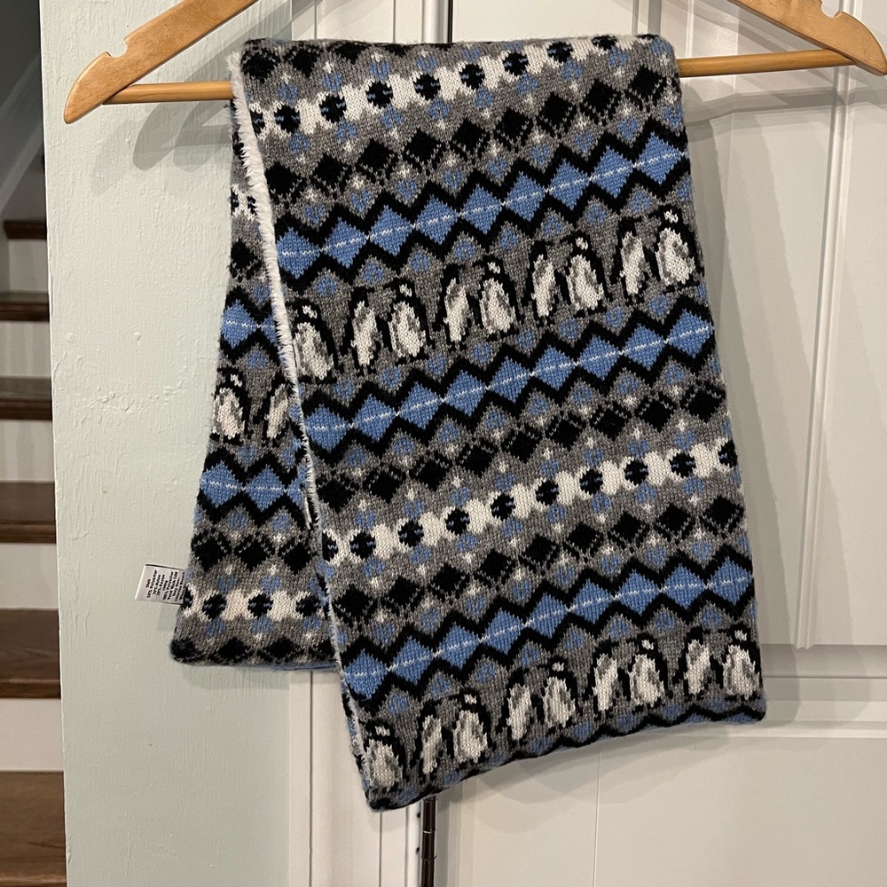 Vera Bradley Penguin Knit Infinity Scarf Fleece Lined Blue Black Winter Cozy - Picture 1 of 5